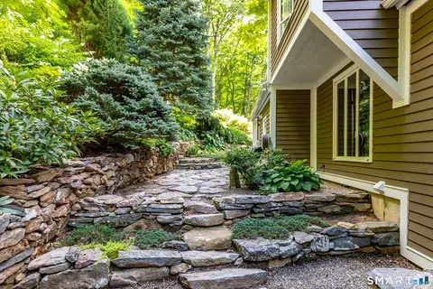 Exterior - 91 Muller Rd, Kent, CT 06757 photo 18 of 21