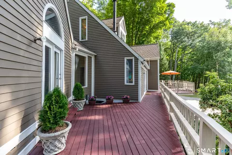 Exterior - 91 Muller Rd, Kent, CT 06757 photo 5 of 21