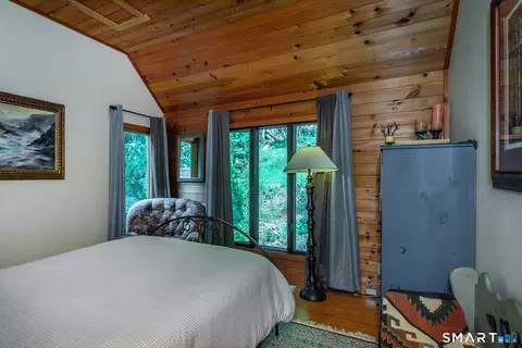Bedroom - 91 Muller Rd, Kent, CT 06757 photo 3 of 4