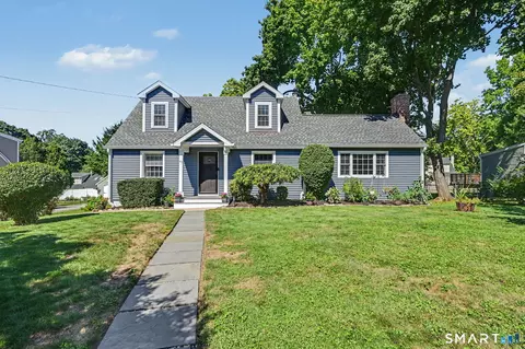 47 Crane Rd, Stamford, CT 06902