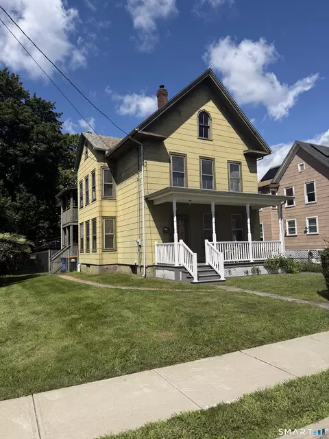 66 Newton St, Meriden, CT 06450