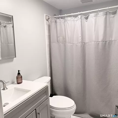 Bath - 87 Shetucket Tpke, Griswold, CT 06351 photo 3 of 4