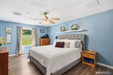 Bedroom - 87 Shetucket Tpke, Griswold, CT 06351 photo 3 of 6