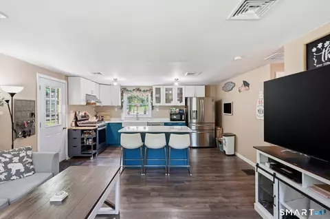 Kitchen - 87 Shetucket Tpke, Griswold, CT 06351 photo 7 of 7