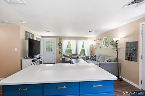 Kitchen - 87 Shetucket Tpke, Griswold, CT 06351 photo 3 of 7