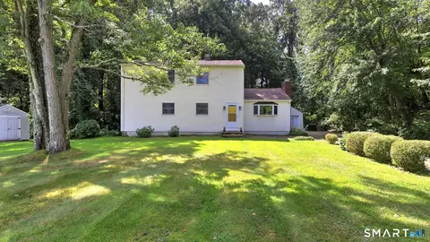 22 Central Ave, North Haven, CT 06473