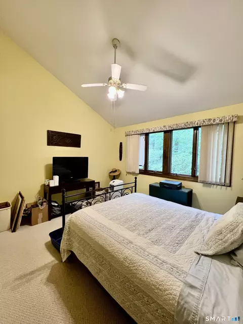 Bedroom - 287 Cliffside Dr, Torrington, CT 06790 photo 4 of 5