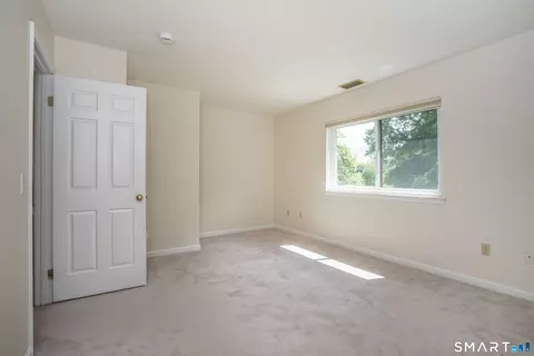 Bedroom - 37 Reed Ct #37, Bloomfield, CT 06002 photo 2 of 6