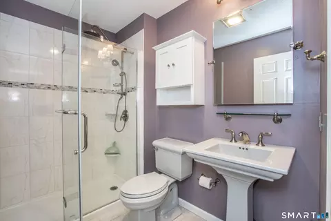 Bath - 37 Reed Ct #37, Bloomfield, CT 06002 photo 4 of 4