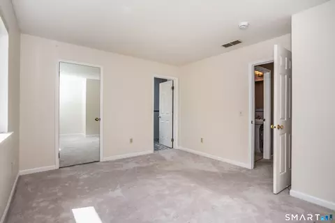 Bedroom - 37 Reed Ct #37, Bloomfield, CT 06002 photo 1 of 6