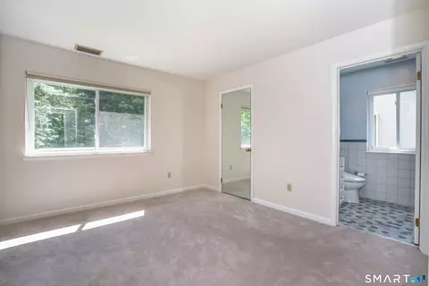 Bedroom - 37 Reed Ct #37, Bloomfield, CT 06002 photo 3 of 6