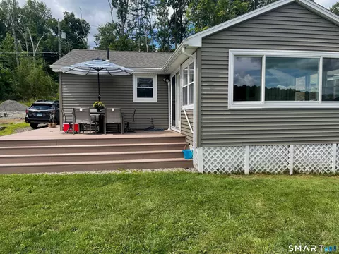60 Ashford Lake Dr, Ashford, CT 06278