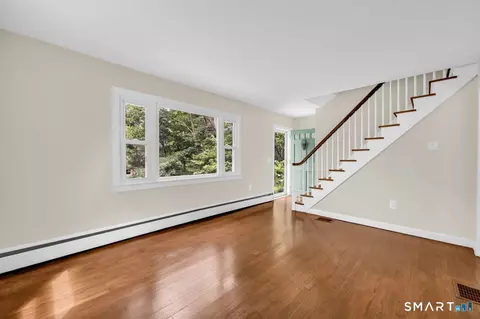 Living - 425 Lakeside Rd, Lakeside, CT 06758 photo 1 of 2