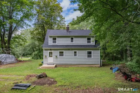 Exterior - 425 Lakeside Rd, Lakeside, CT 06758 photo 3 of 6