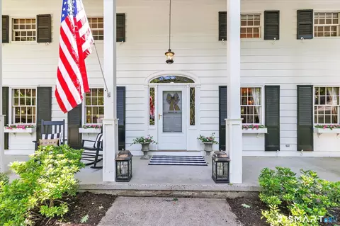 15 Hemlock Hollow Rd, Woodbridge, CT 06525