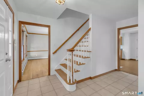 Entry Way - 800 E Main St, Stratford, CT 06614 photo 1 of 1
