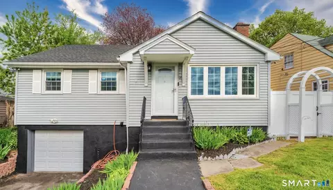 16 Ledger St, Hartford, CT 06106