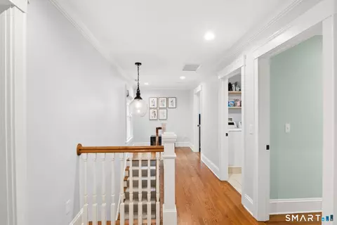 Entry Way - 1644 Boston Post Rd, Darien, CT 06820 photo 3 of 4