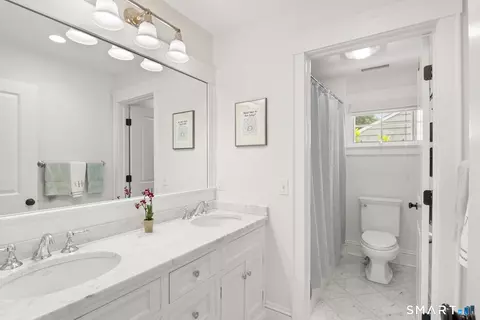 Bath - 1644 Boston Post Rd, Darien, CT 06820 photo 5 of 5