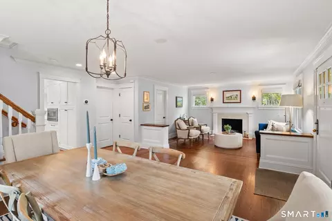 Dining - 1644 Boston Post Rd, Darien, CT 06820 photo 2 of 3