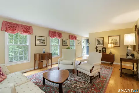Living - 450 County Rd, Madison, CT 06443 photo 1 of 4