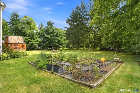 Exterior - 35 Maple Ave, Bristol, CT 06010 photo 4 of 11