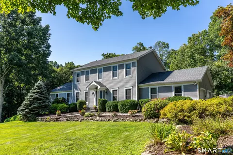 21 Walker Brook Dr, New Milford, CT 06776