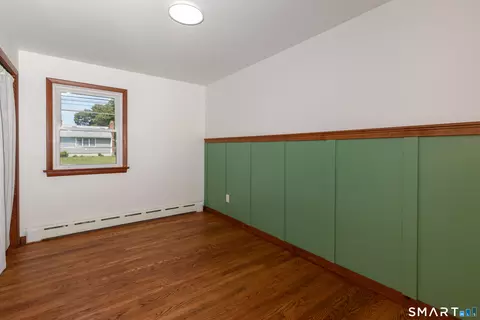Bedroom - 421 Como Ave, Waterbury, CT 06708 photo 1 of 6