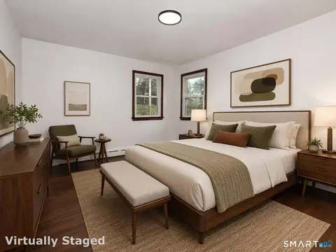 Bedroom - 421 Como Ave, Waterbury, CT 06708 photo 6 of 6