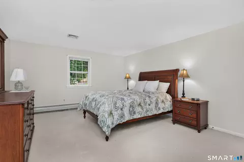 Bedroom - 6 Hemlock Ln, Avon, CT 06001 photo 2 of 8