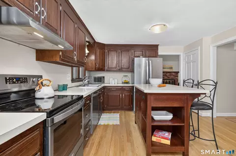 Kitchen - 6 Hemlock Ln, Avon, CT 06001 photo 3 of 3