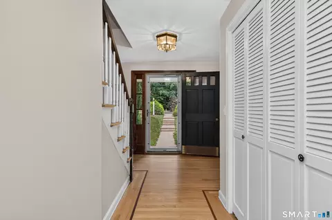 Entry Way - 6 Hemlock Ln, Avon, CT 06001 photo 1 of 2