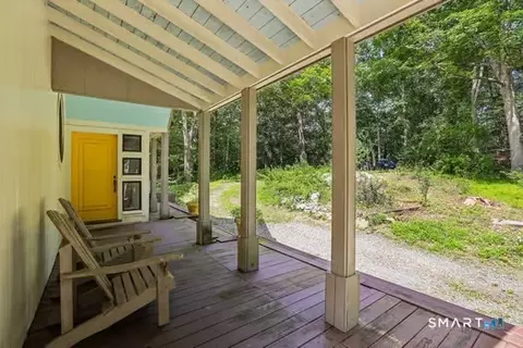 Exterior - 22 Great Pasture Rd, Redding, CT 06896 photo 4 of 6