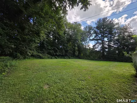 Exterior - 22 Brookside Dr, Monroe, CT 06468 photo 7 of 18