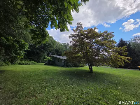 Exterior - 22 Brookside Dr, Monroe, CT 06468 photo 6 of 18