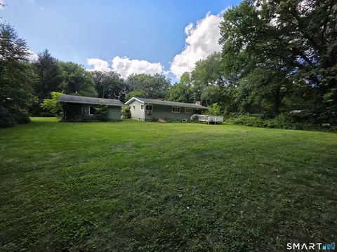 Exterior - 22 Brookside Dr, Monroe, CT 06468 photo 17 of 18