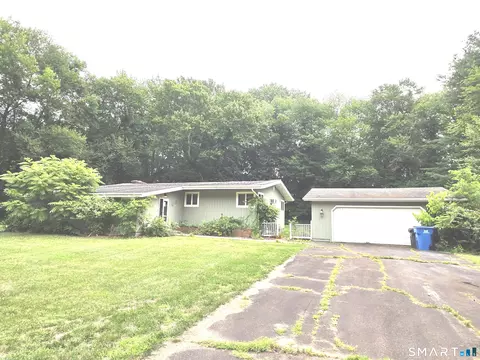 Exterior - 22 Brookside Dr, Monroe, CT 06468 photo 10 of 18