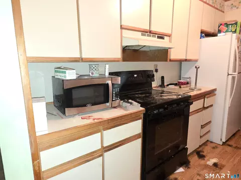 Kitchen - 22 Brookside Dr, Monroe, CT 06468 photo 2 of 2