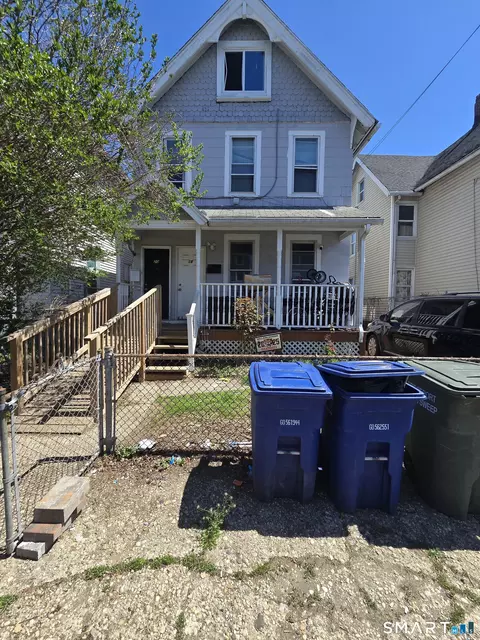 18-20 Clinton Ave, Bridgeport, CT 06605