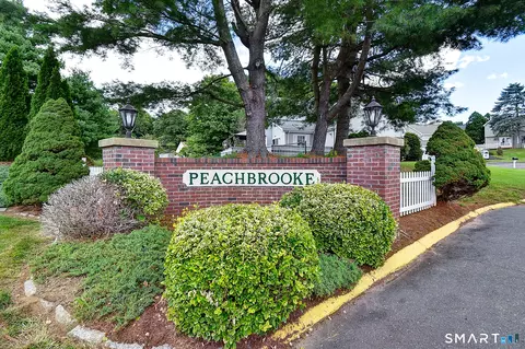 7 Bittersweet Ln #7, South Windsor, CT 06074