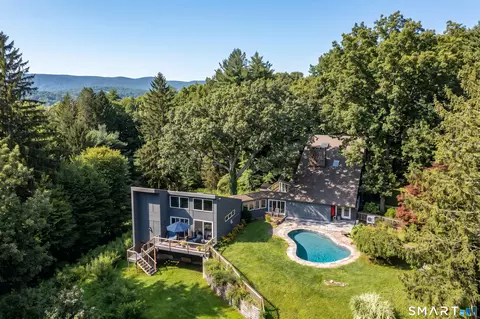11 Gaffney Rd, New Milford, CT 06776