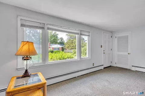 Living - 18 Laurel Ln, Windham, CT 06280 photo 4 of 4