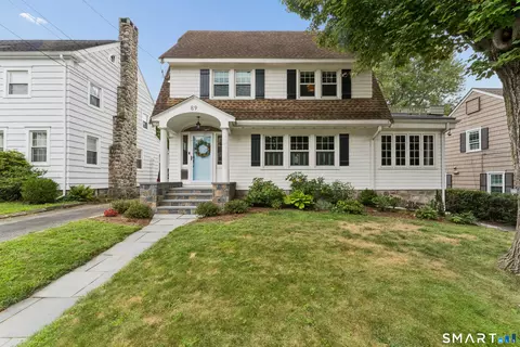 89 Fifth St, Stamford, CT 06905