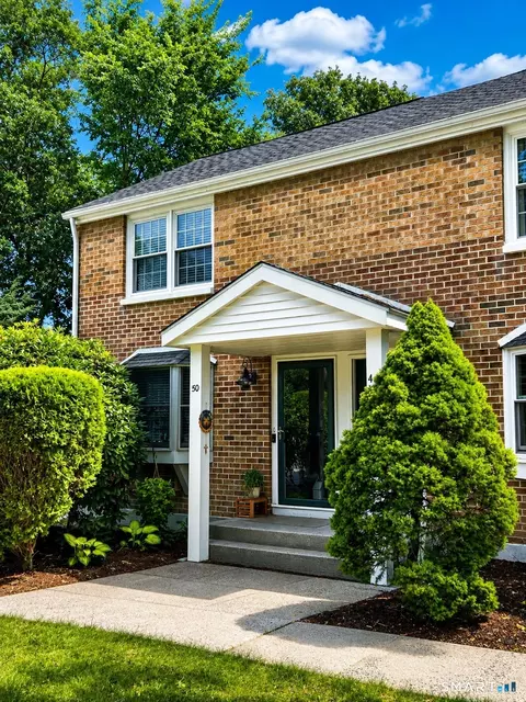 245 Sunnyridge Ave #50, Fairfield, CT 06824