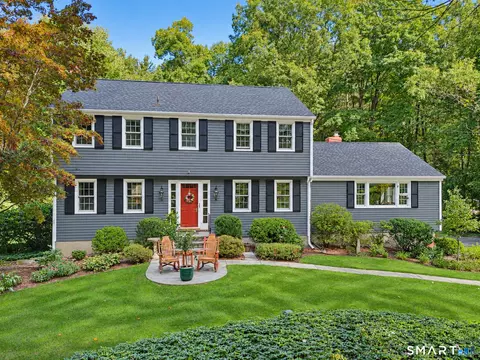 472 Firetown Rd, Simsbury, CT 06070
