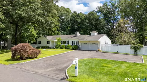 70 Blanchard Rd, Easton, CT 06612