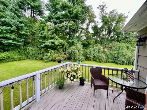 Exterior - 6 Cherry Heights Ter, Sandy Hook, CT 06482 photo 8 of 12