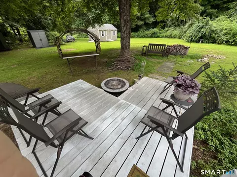 Exterior - 6 Cherry Heights Ter, Sandy Hook, CT 06482 photo 11 of 12
