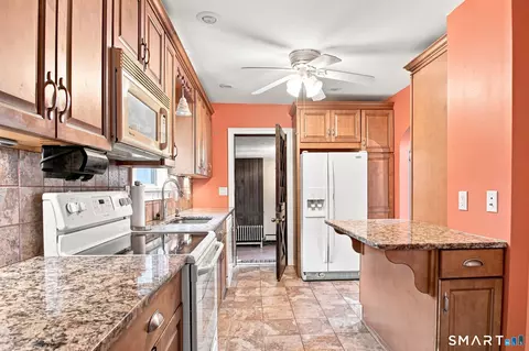 Kitchen - 41 Ashland St, Willimantic, CT 06226 photo 2 of 3