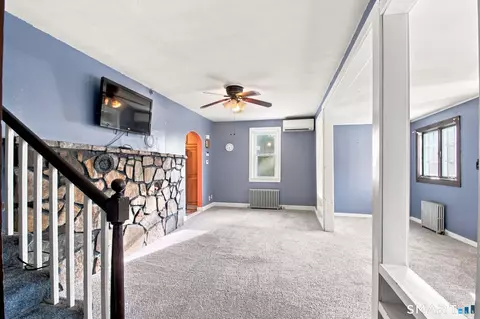 Living - 41 Ashland St, Willimantic, CT 06226 photo 1 of 6